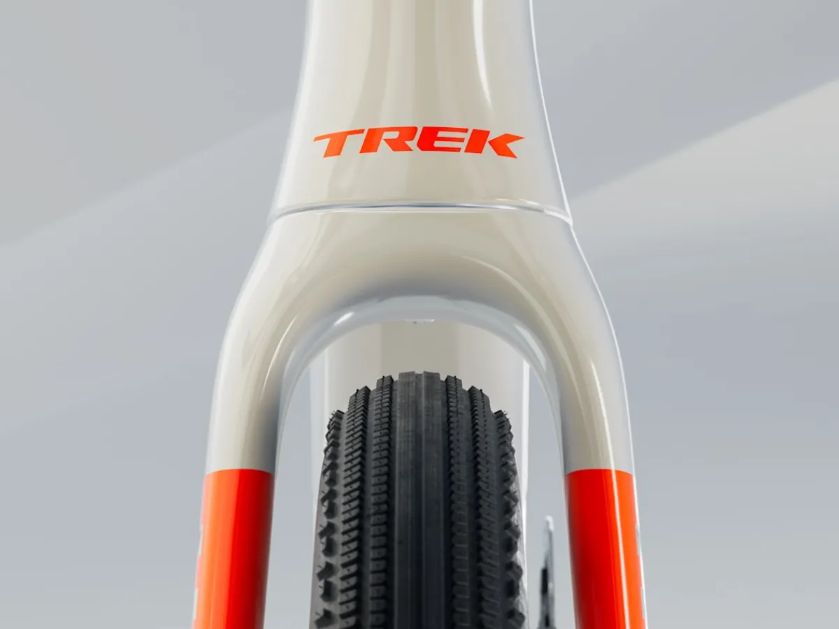 Trek Bikes Checkmate SLR 9 AXS Clearance