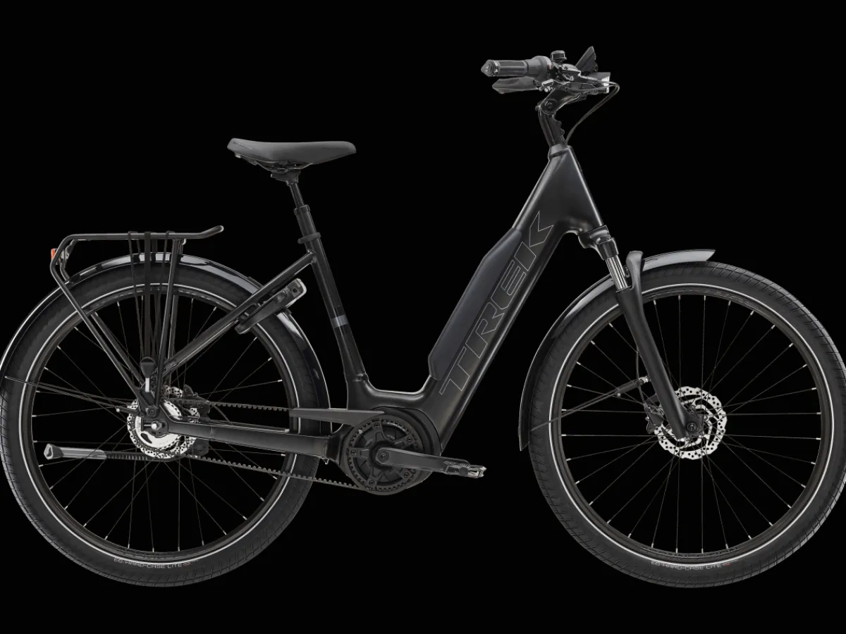 Trek Bikes District+ 4 Lowstep Shop
