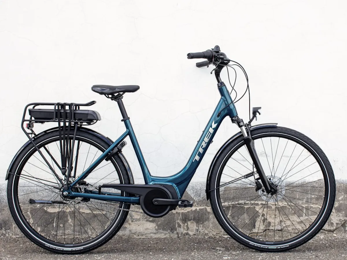 Trek Bikes District+ 1 Lowstep Lithium Grey Sale