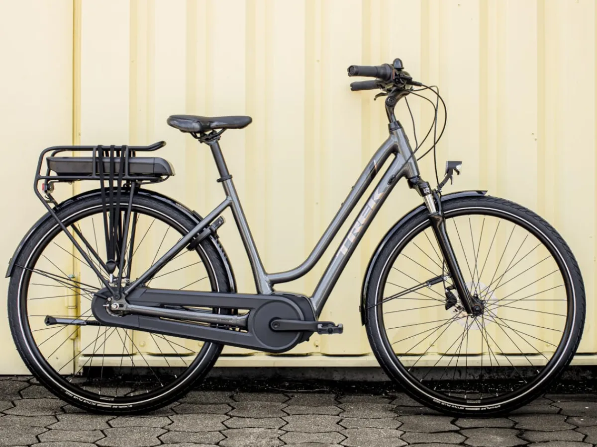 Trek Bikes District+ 1 Midstep Lithium Grey Hot