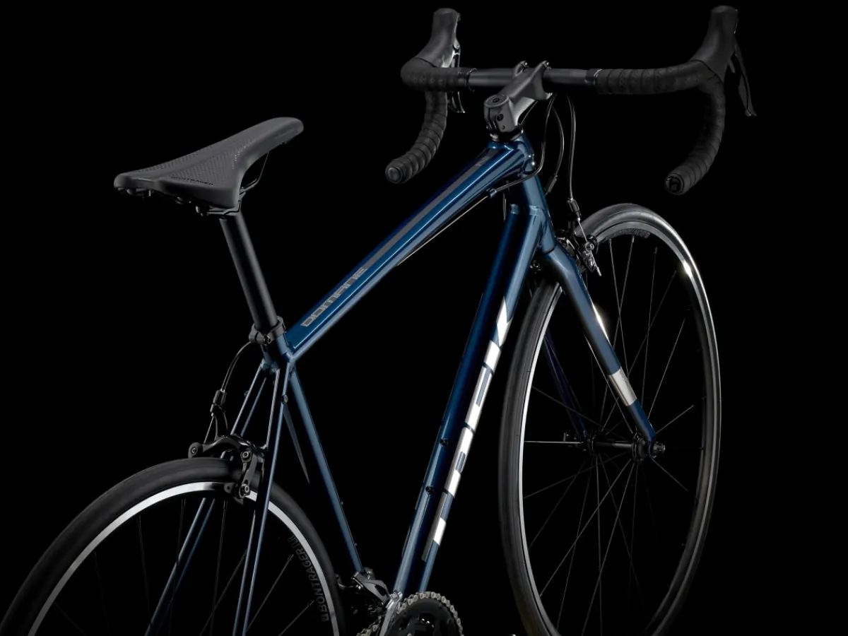 Trek Bikes Domane AL 2 Rim Clearance