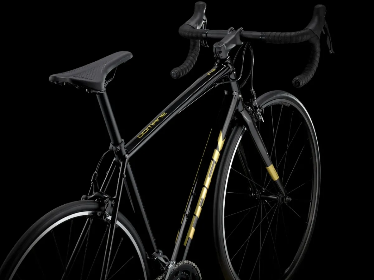 Trek Bikes Domane AL 2 Rim Clearance