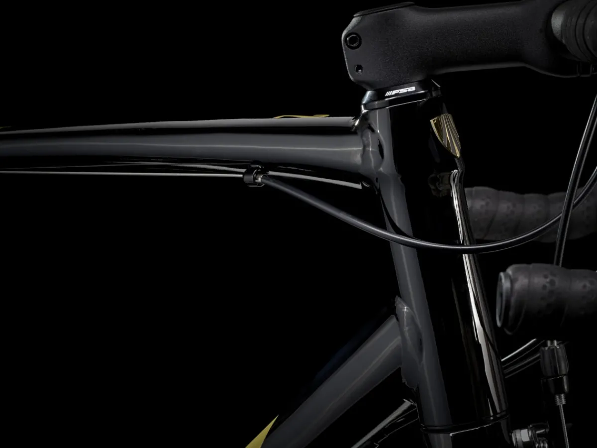 Trek Bikes Domane AL 2 Rim Clearance