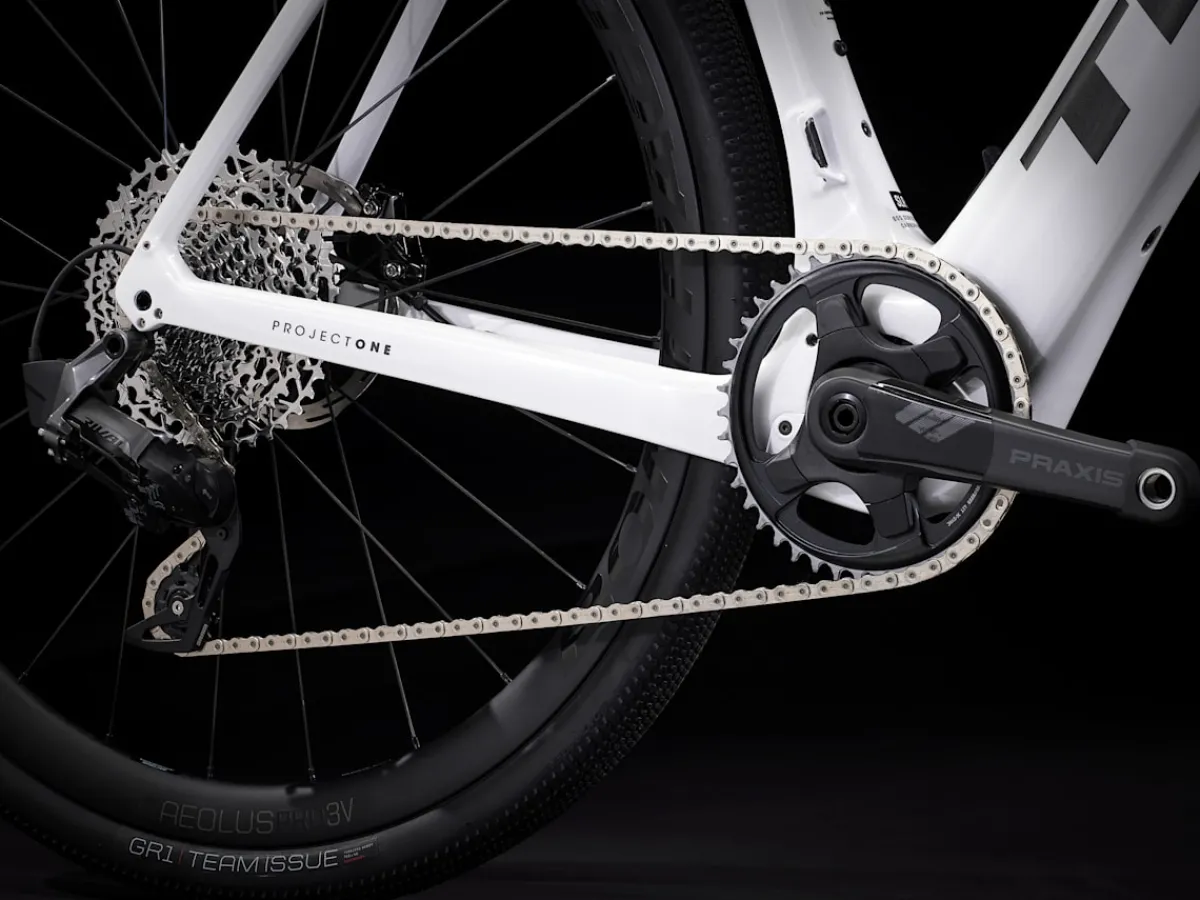 Trek Bikes Domane+ SLR 6 AXS Juniper Clearance