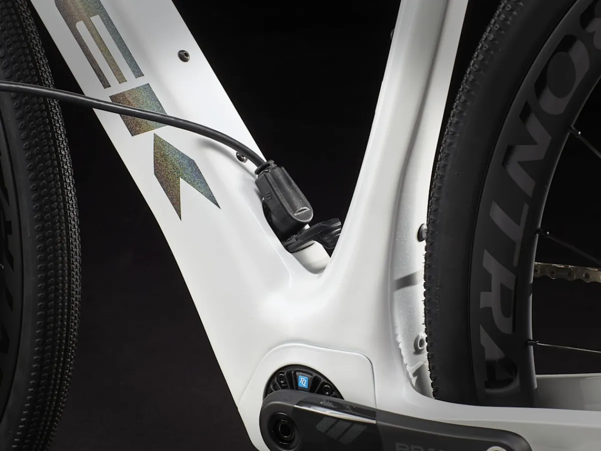 Trek Bikes Domane+ SLR 6 AXS Juniper Clearance