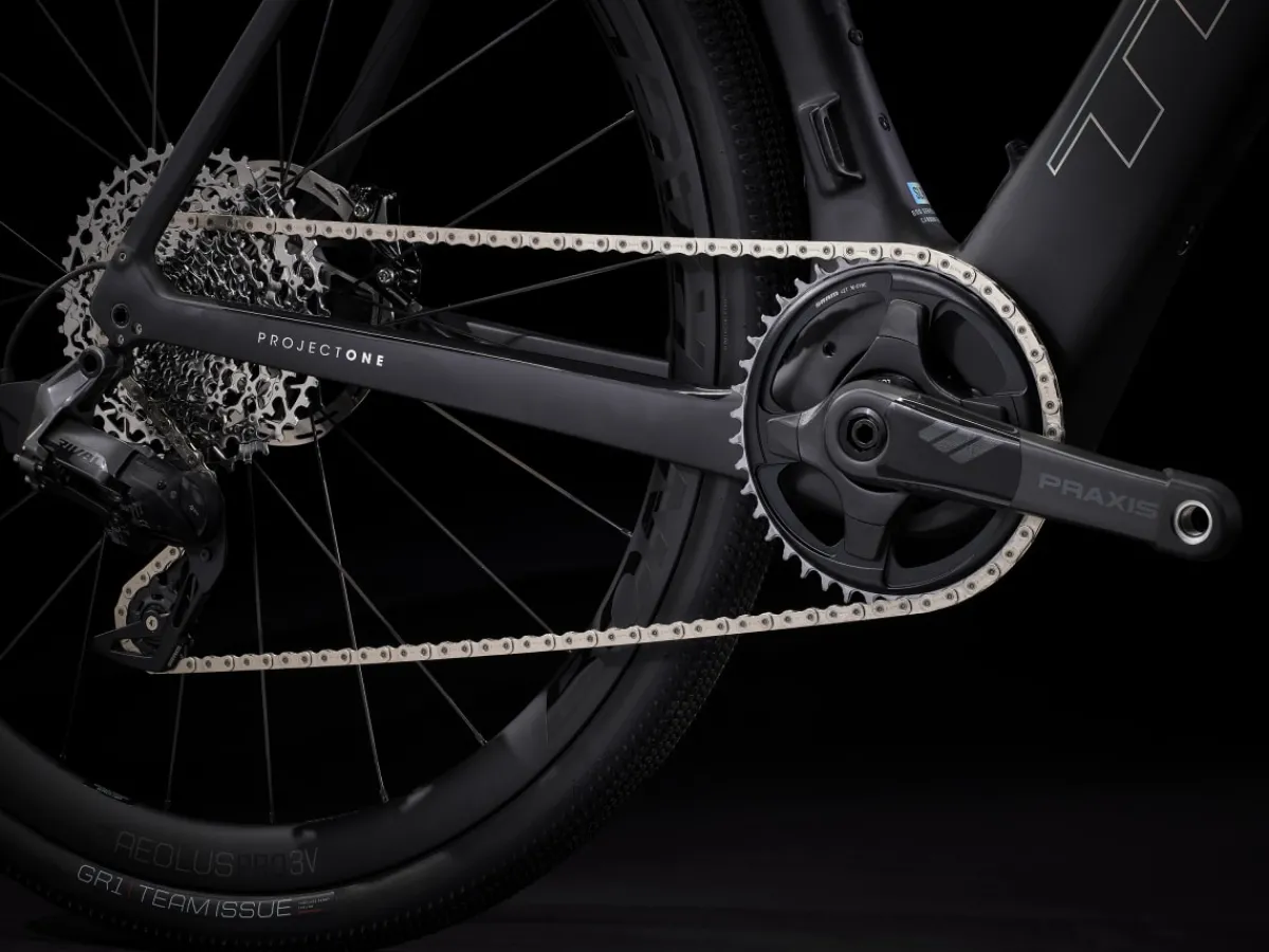 Trek Bikes Domane+ SLR 6 AXS Juniper Clearance