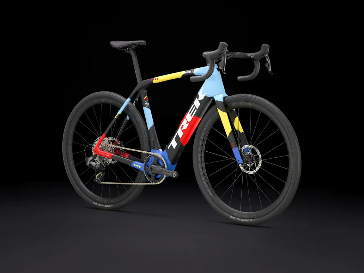 Trek Bikes Domane+ SLR 6 AXS Juniper Clearance
