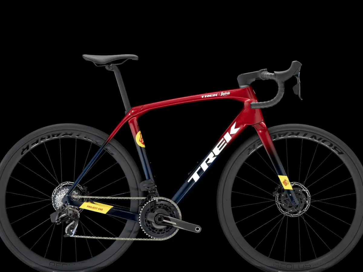 Trek Bikes Domane SLR 7 AXS Gen 4 Store