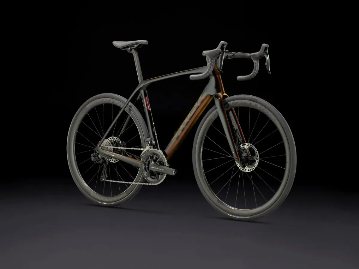 Trek Bikes Domane SLR 9 gen 4 Online