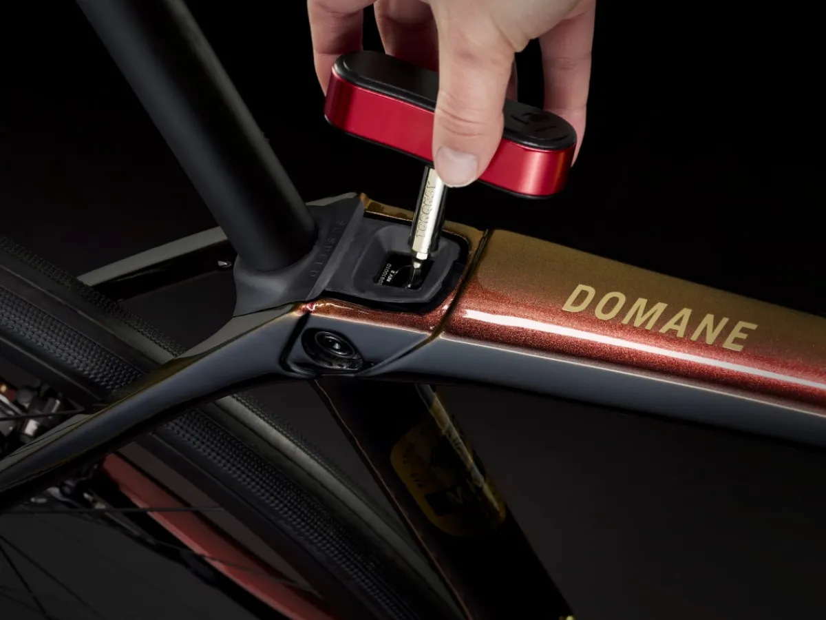 Trek Bikes Domane SLR 9 gen 4 Online