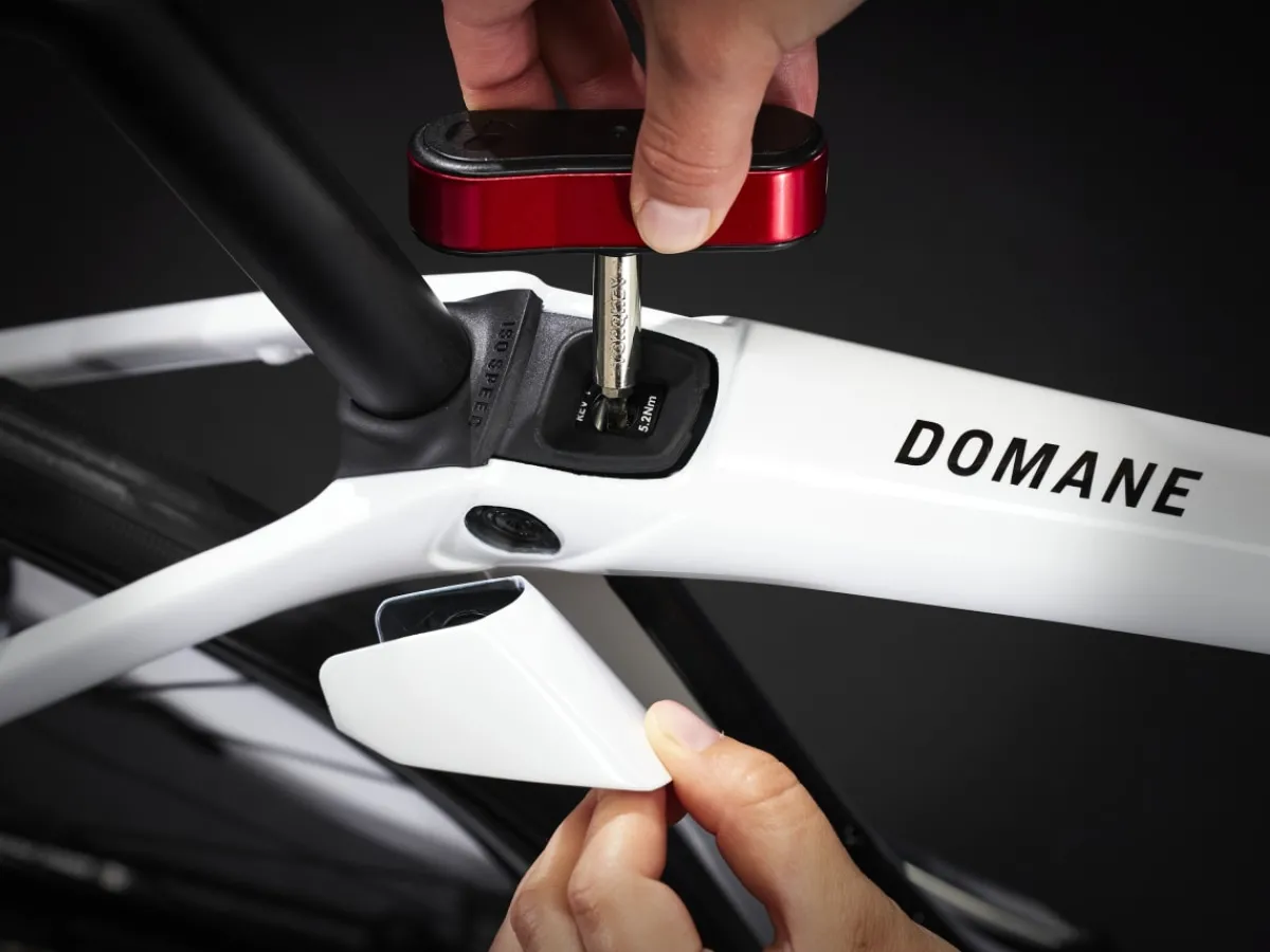 Trek Bikes Domane SLR 9 gen 4 Online