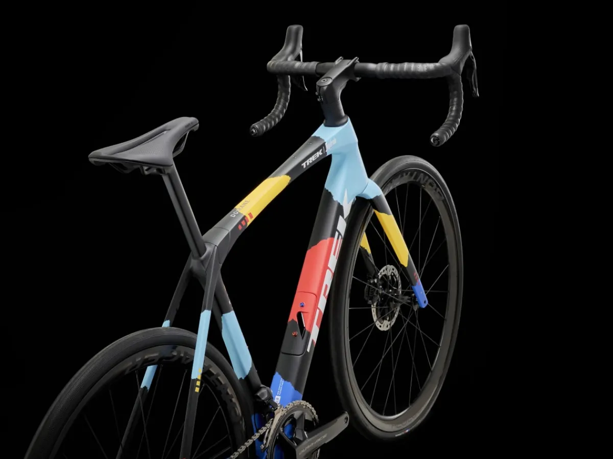 Trek Bikes Domane SLR 9 gen 4 Online