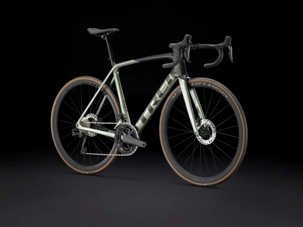 Trek Bikes Émonda SL 7 Matte Carbon Smoke Outlet