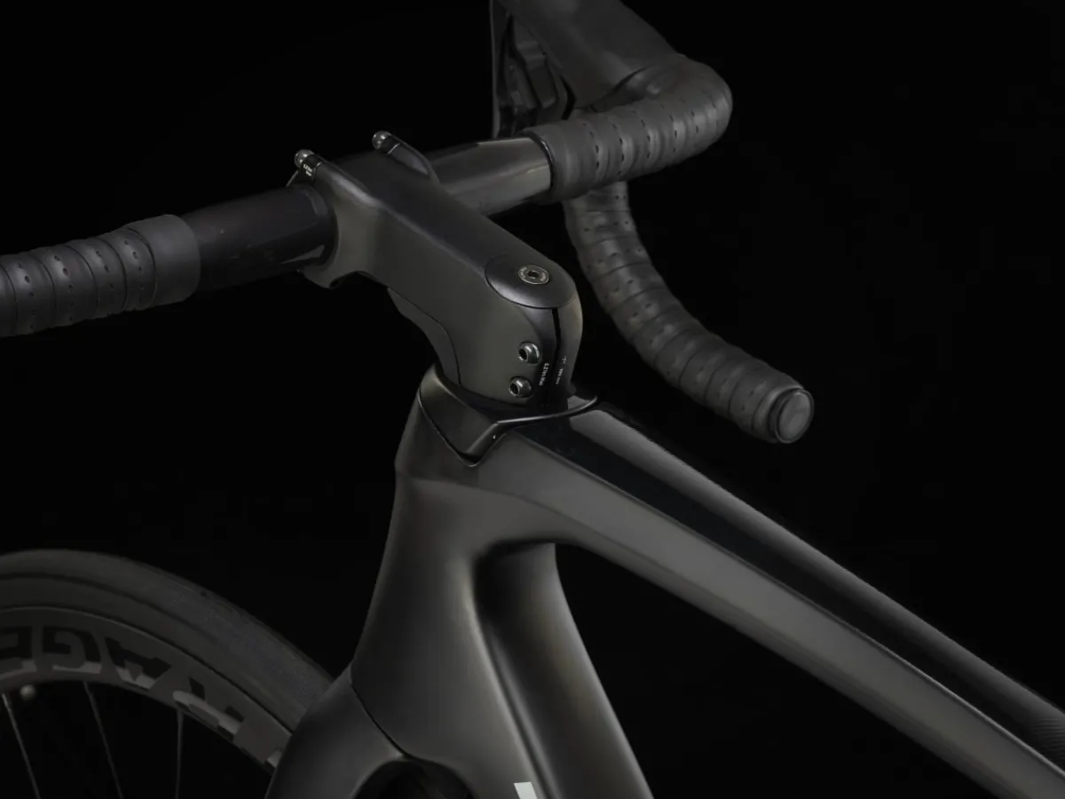 Trek Bikes Émonda SL 7 Matte Carbon Smoke Outlet