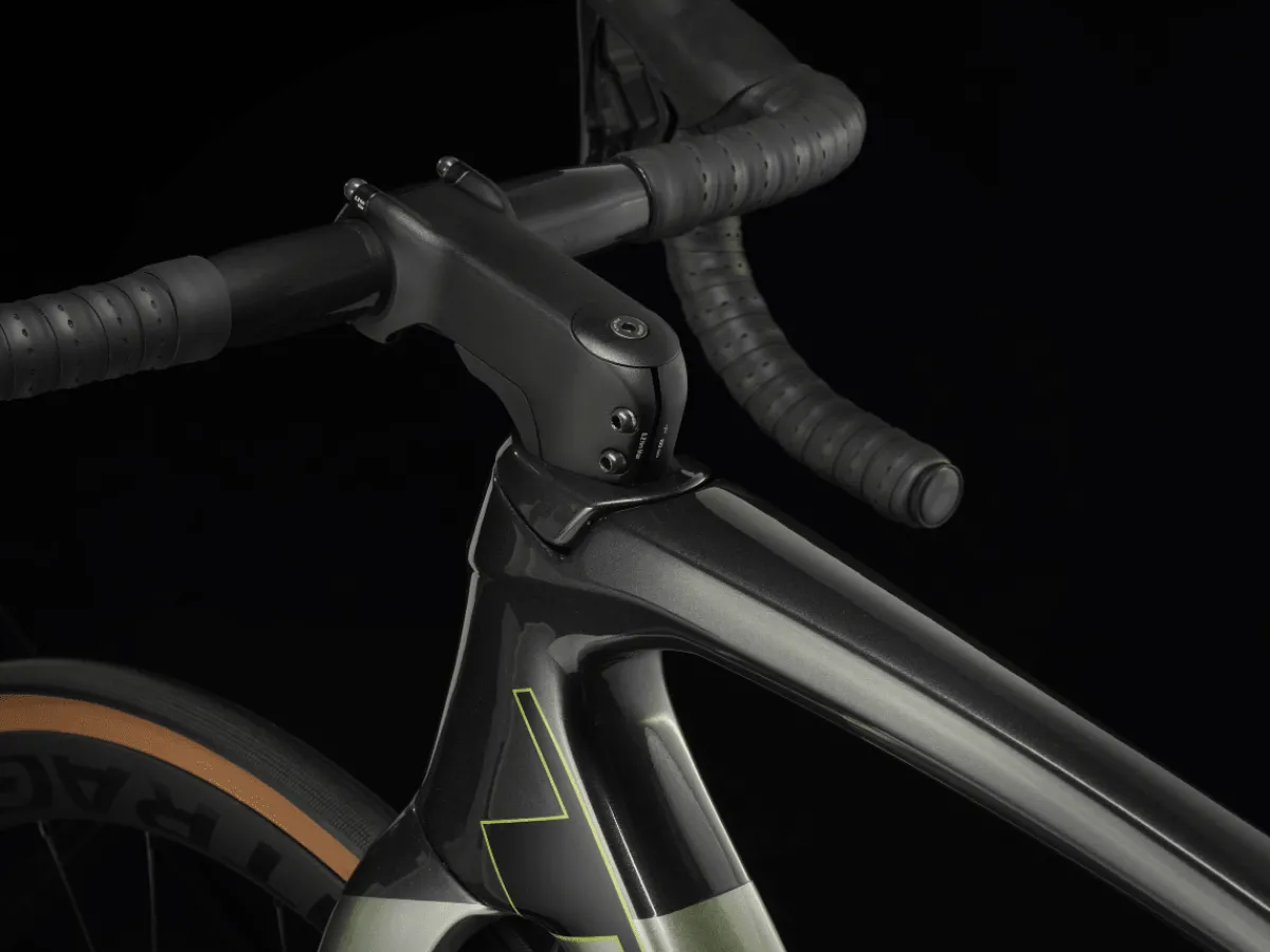 Trek Bikes Émonda SL 7 Matte Carbon Smoke Outlet