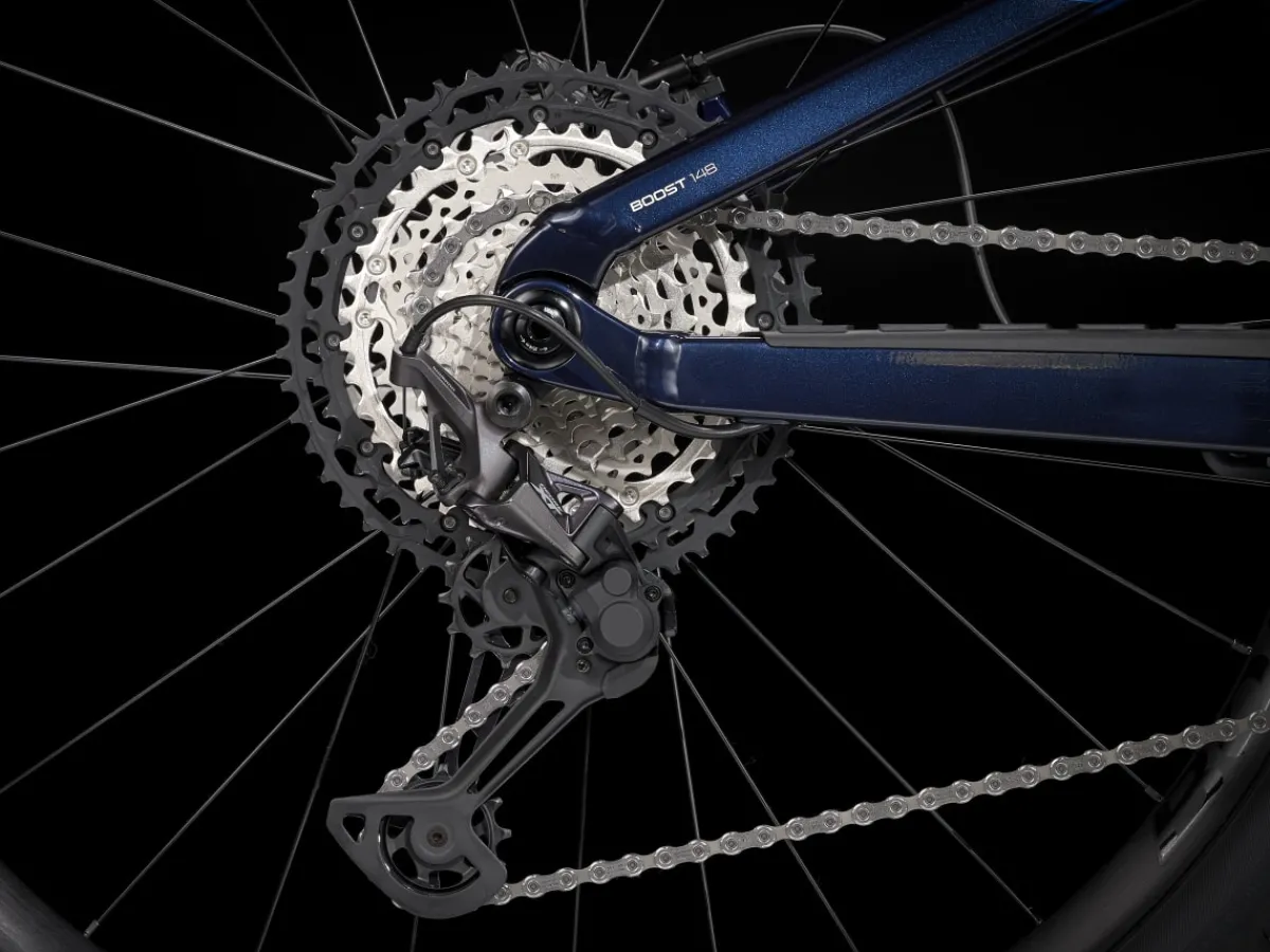 Trek Bikes Fuel EX 8 gen 5 Alpine Blue/Deep Dark Blue Online