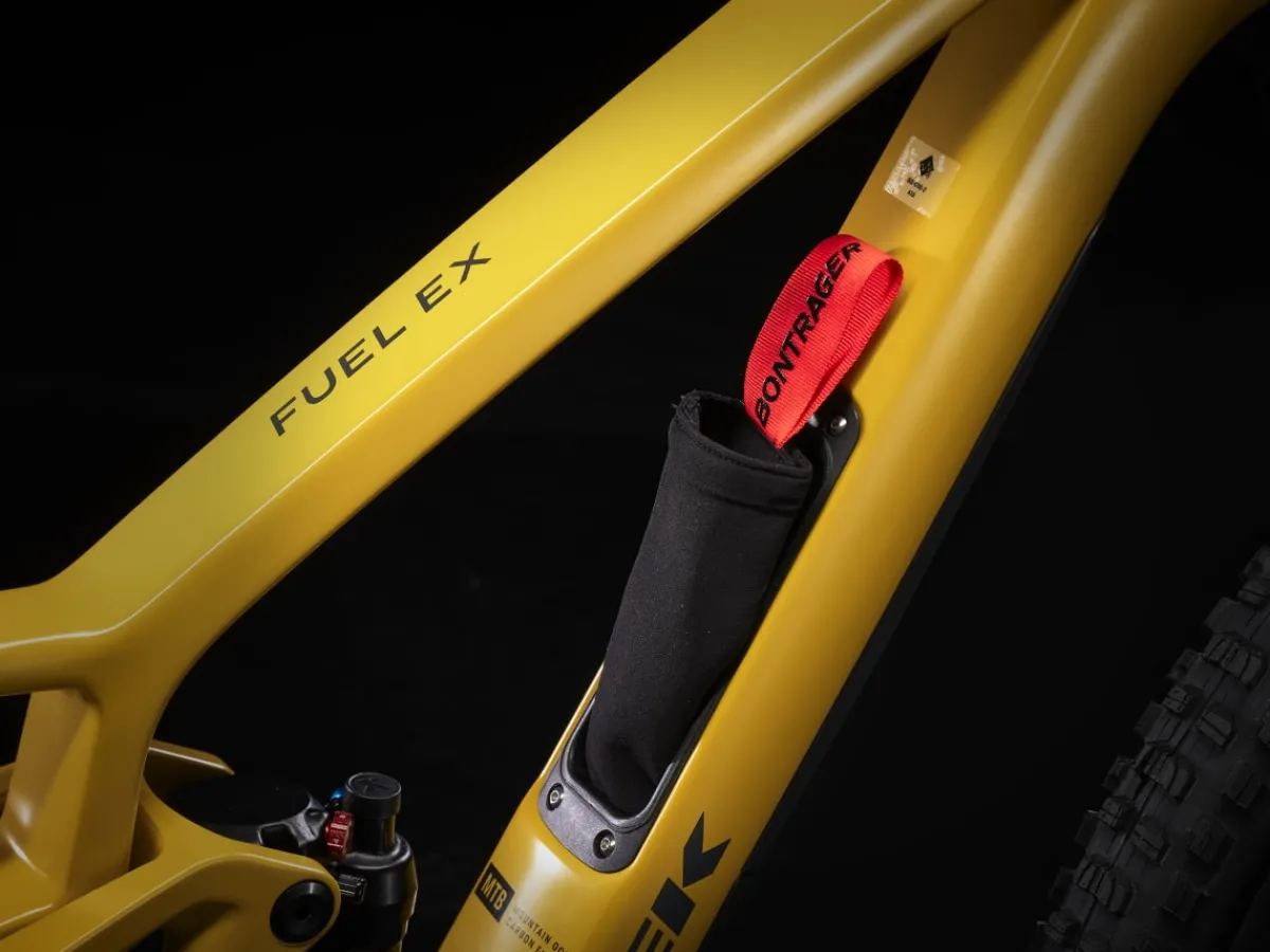 Trek Bikes Fuel EX 9.8 GX AXS Gen 6 Outlet