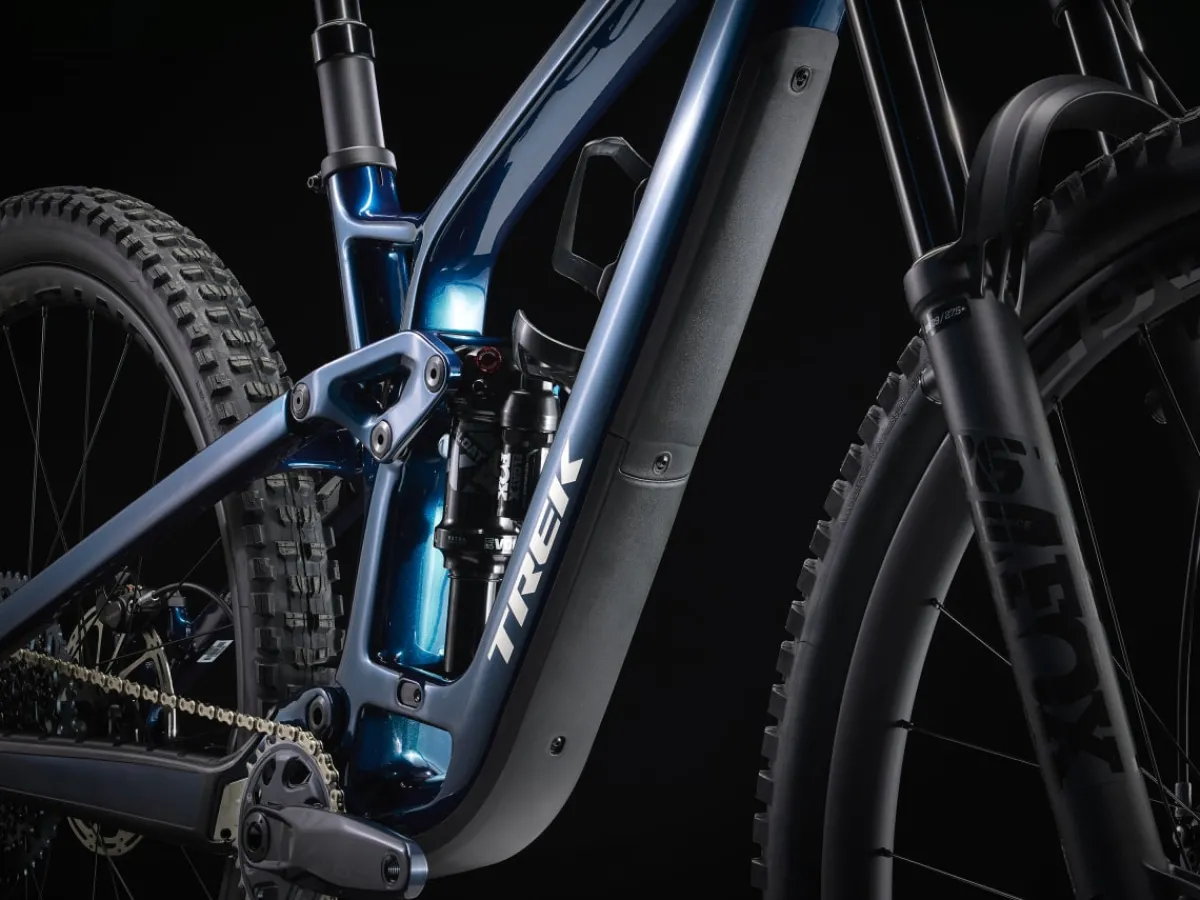 Trek Bikes Fuel EX 9.8 GX AXS Gen 6 Outlet