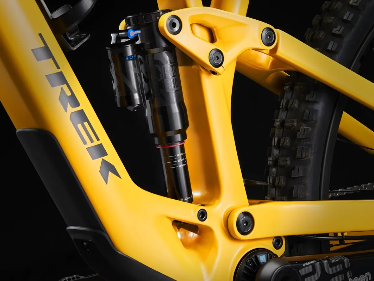 Trek Bikes Fuel EXe 9.8 Flash Sale