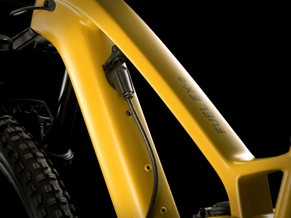 Trek Bikes Fuel EXe 9.9 XX1 AXS Satin Baja Yellow Sale