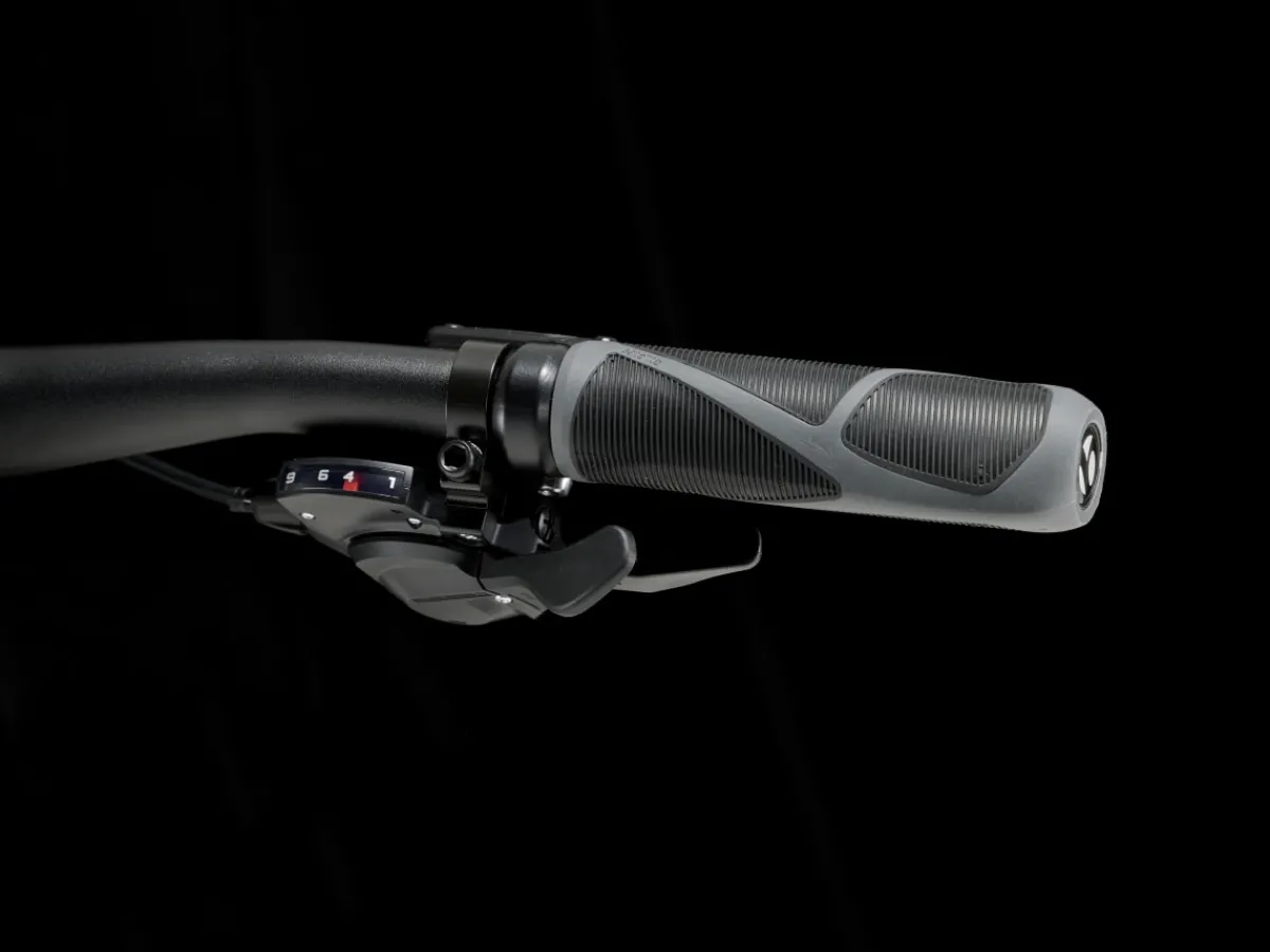 Trek Bikes FX 2 Gen 4 Outlet