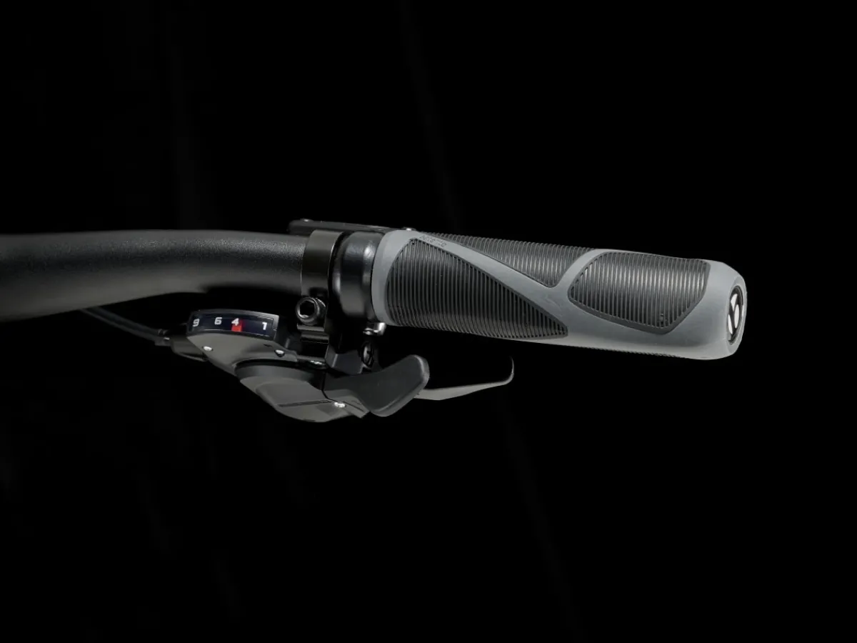 Trek Bikes FX 2 Gen 4 Outlet