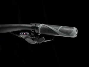 Trek Bikes FX 2 Mid-step Gen 4 Clearance
