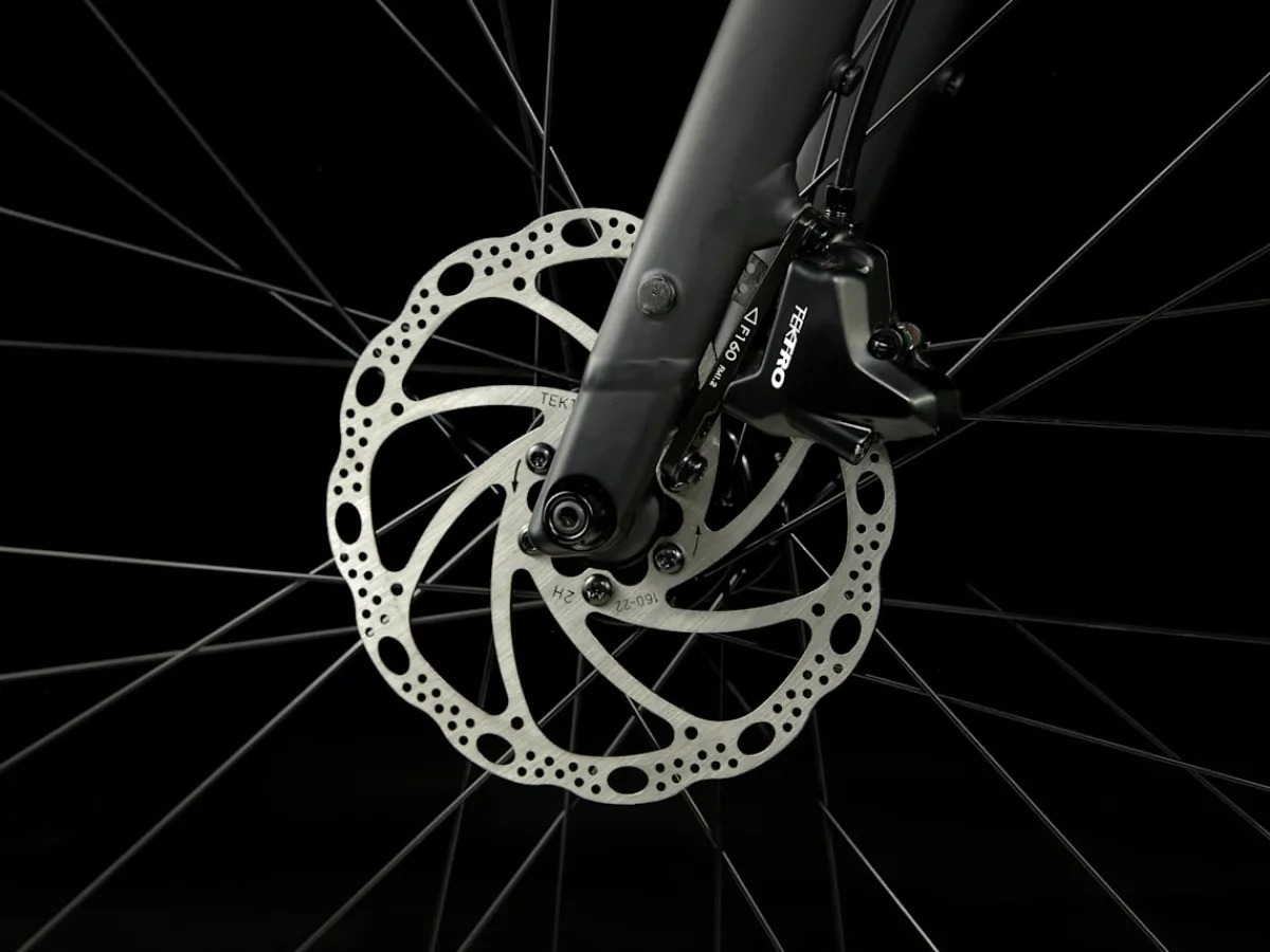 Trek Bikes FX 2 Mid-step Gen 4 Clearance