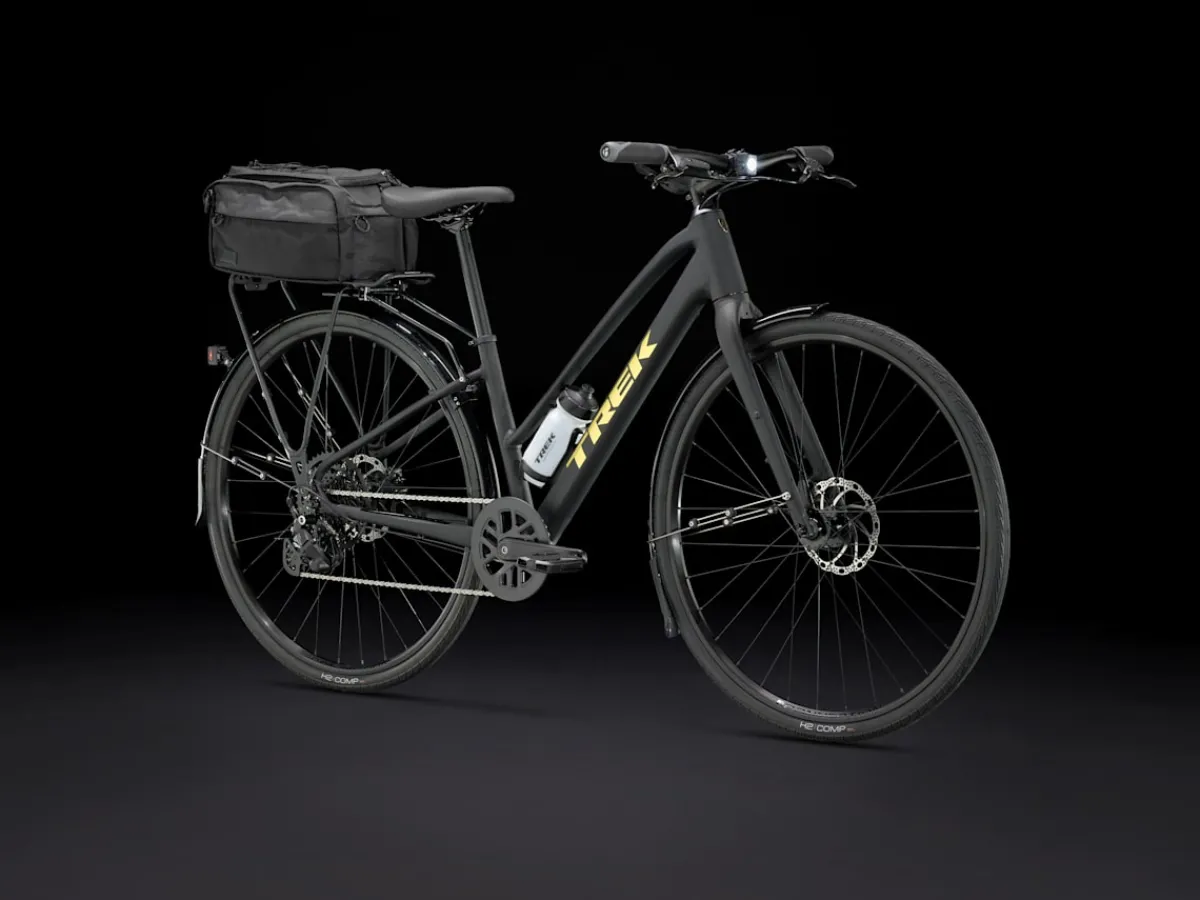 Trek Bikes FX 2 Mid-step Gen 4 Clearance