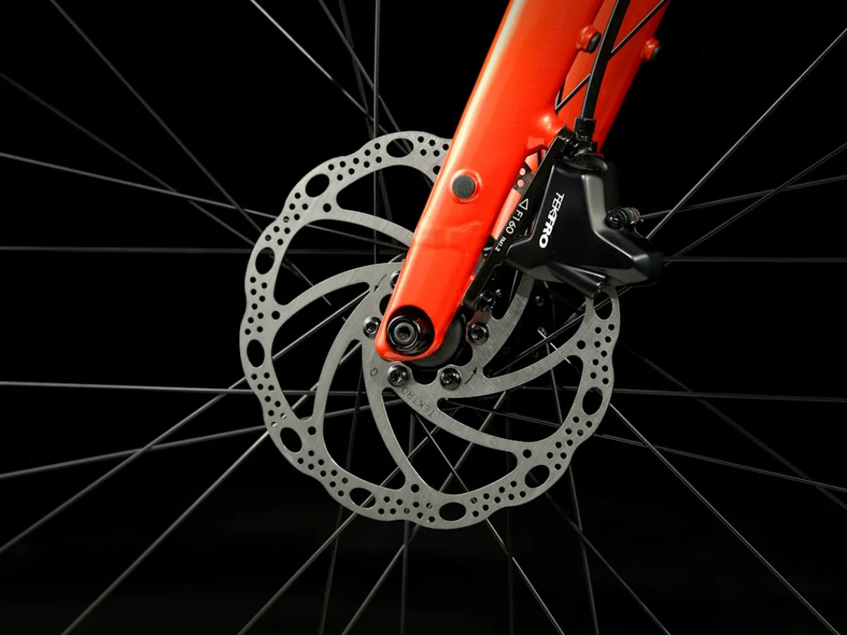 Trek Bikes FX 2 Mid-step Gen 4 Clearance