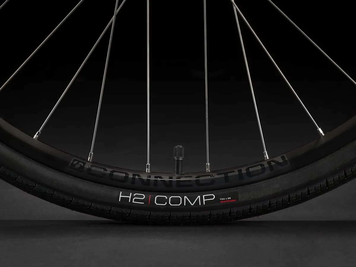 Trek Bikes FX 2 Mid-step Gen 4 Clearance