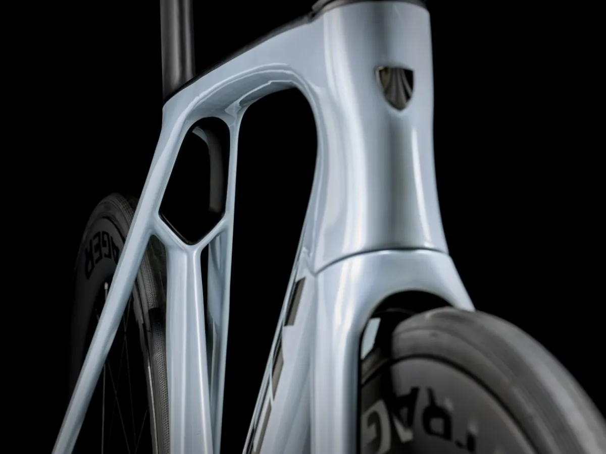 Trek Bikes Madone SL 7 Gen 7 Plasma Grey Pearl Cheap