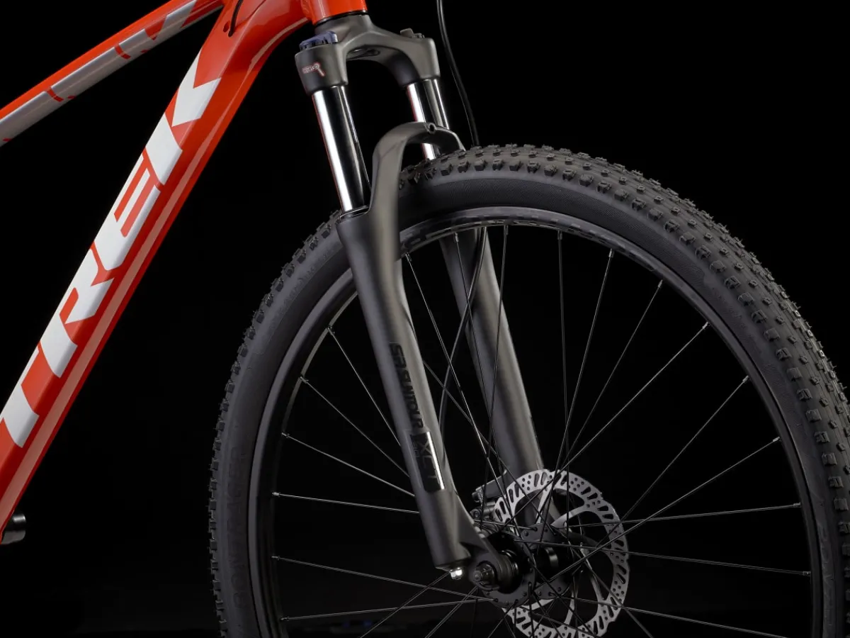 Trek Bikes Marlin 5 gen 2 Radioactive Red Best