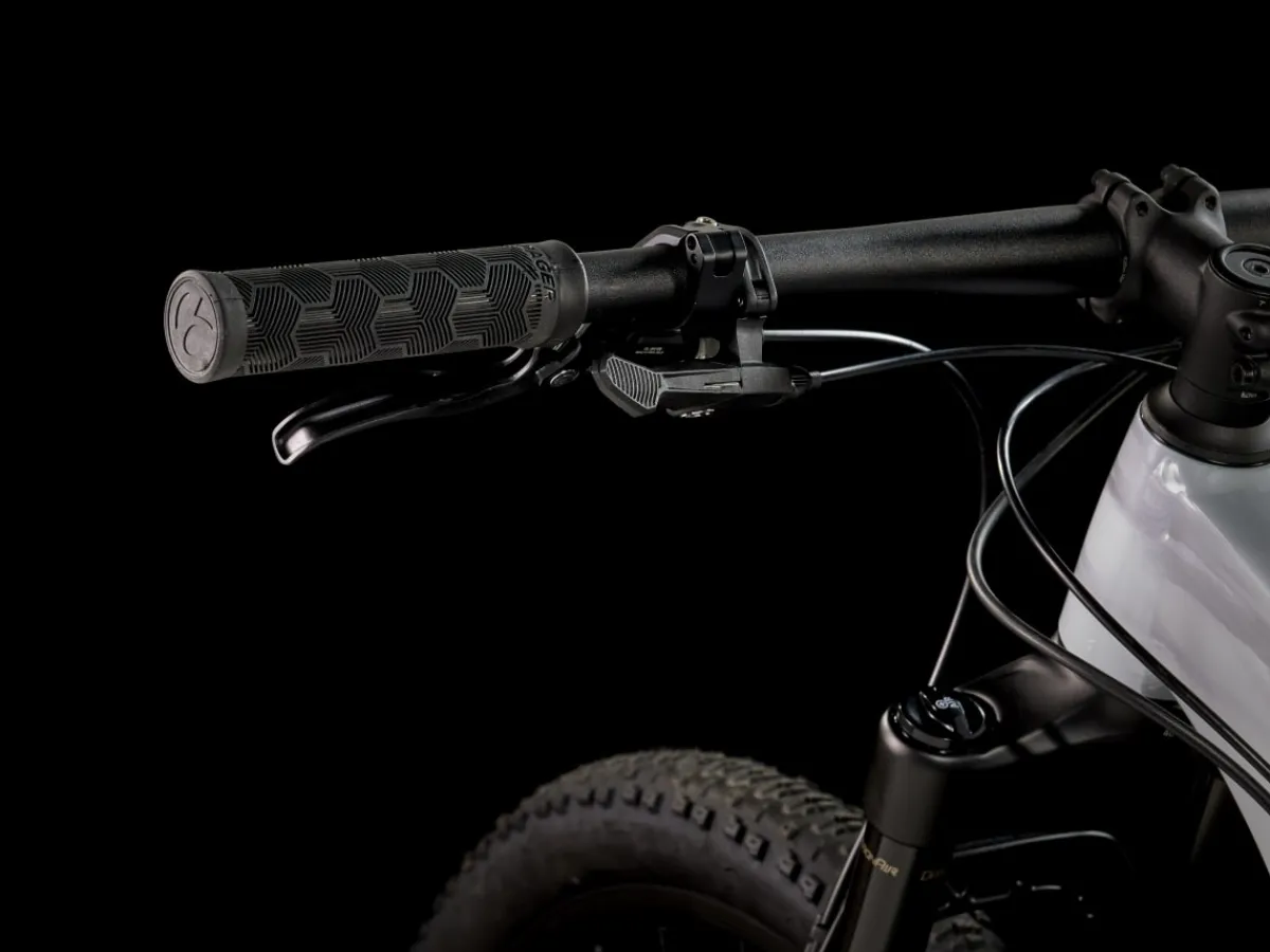 Trek Bikes Procaliber 8 Hot
