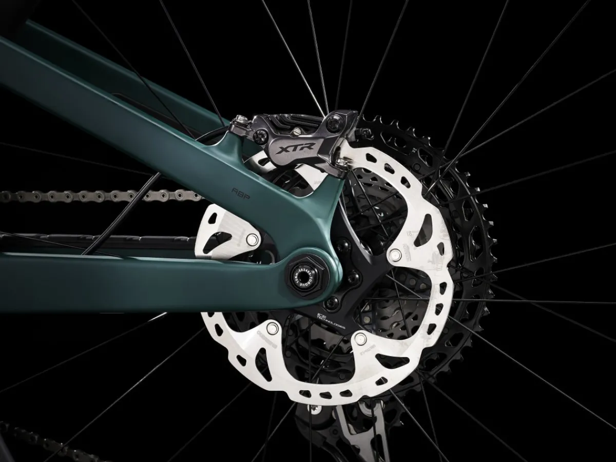 Trek Bikes Slash 9.9 XTR Gen 5 Clearance