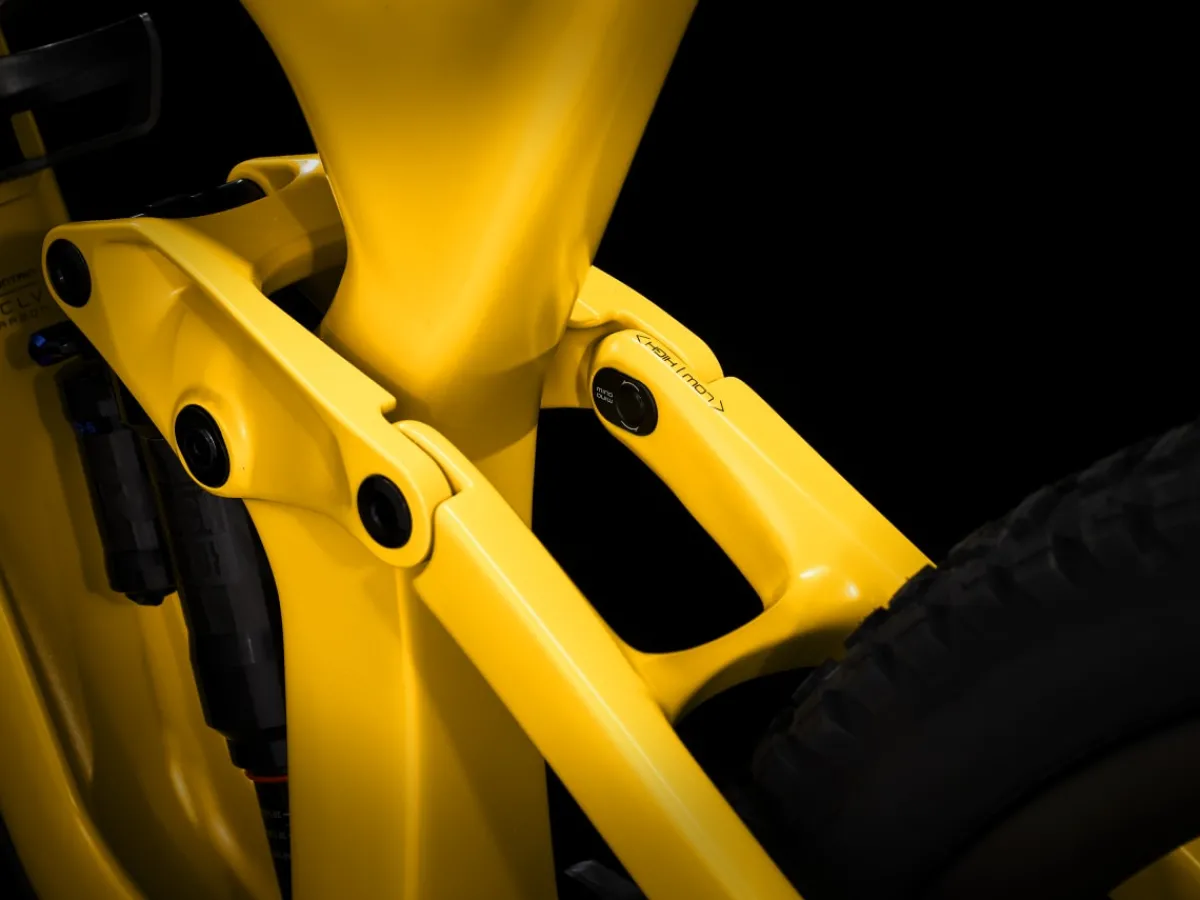 Trek Bikes Slash 9.9 XTR Gen 5 Clearance
