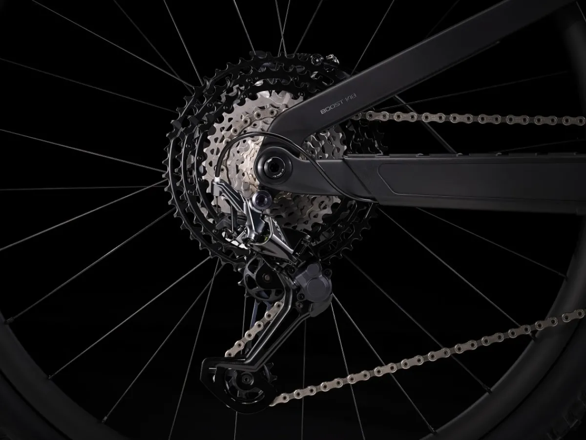 Trek Bikes Slash 9.9 XTR Gen 5 Clearance