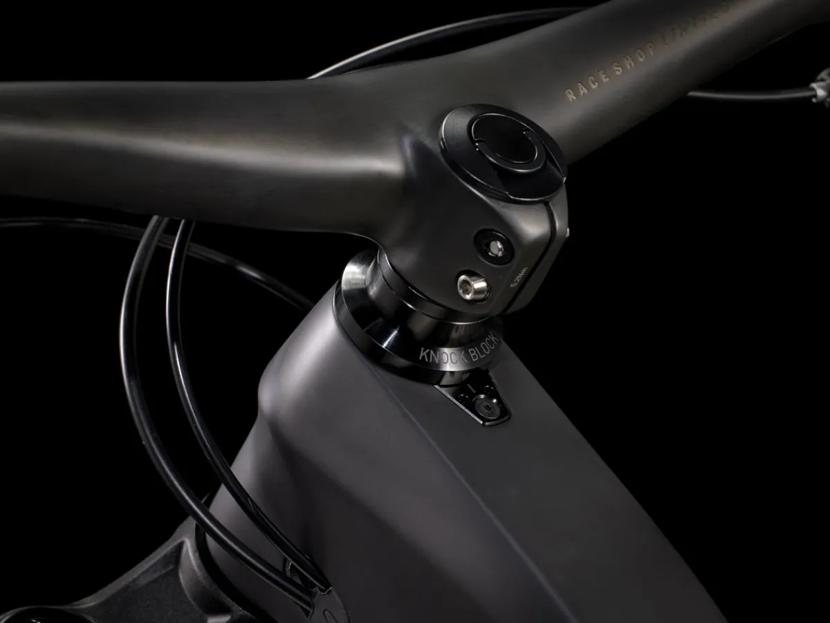 Trek Bikes Slash 9.9 XTR Gen 5 Clearance