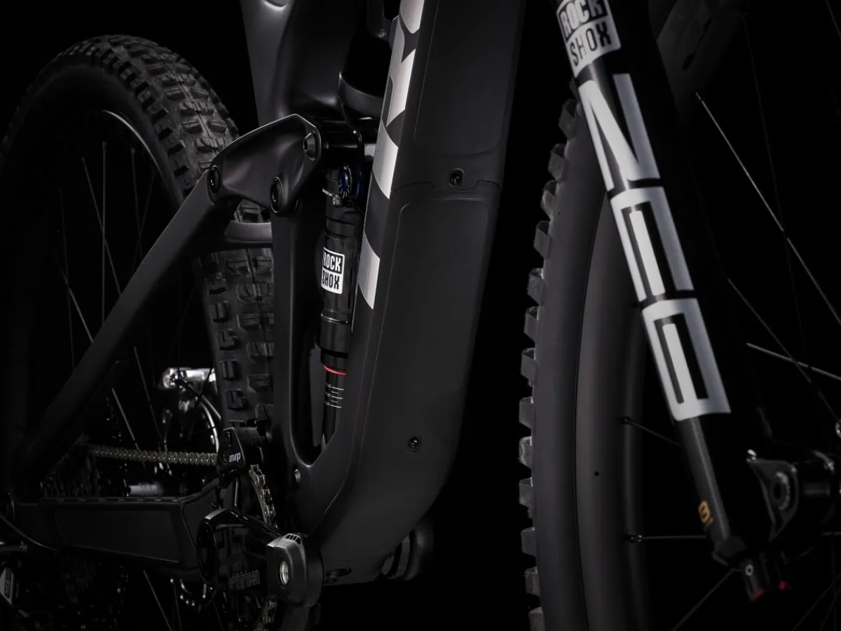 Trek Bikes Slash 9.9 XTR Gen 5 Clearance