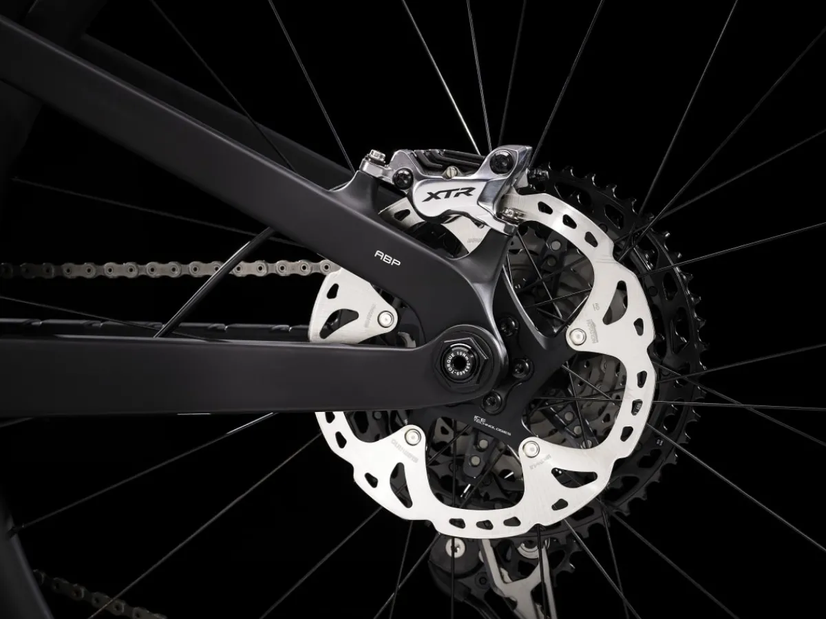 Trek Bikes Slash 9.9 XTR Gen 5 Clearance
