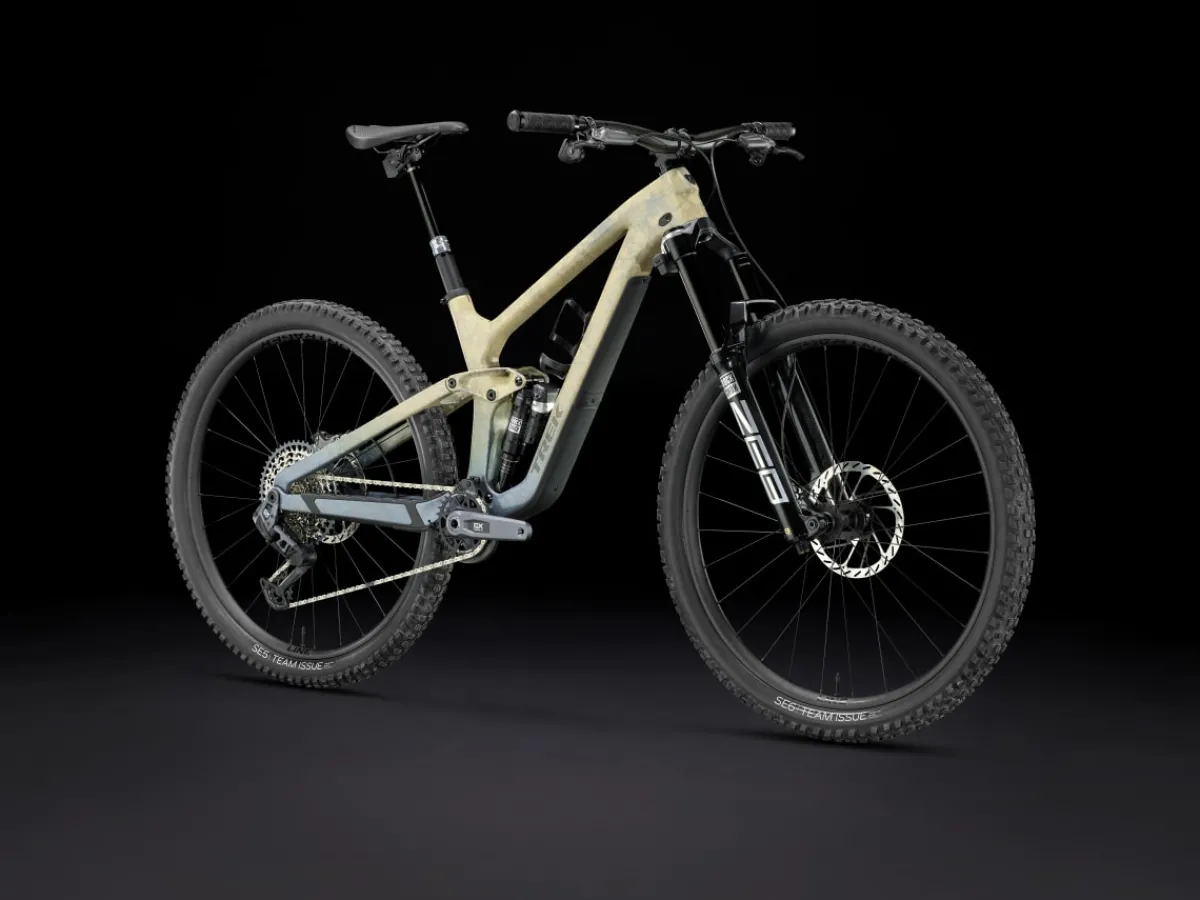 Trek Bikes Slash SE Gen 5 Quicksand/ Battleship Blue Clearance