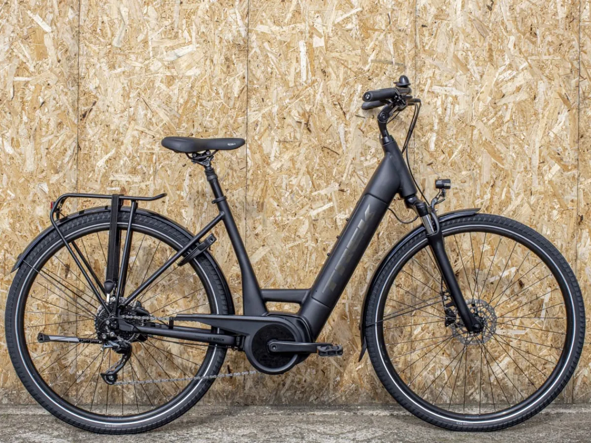 Trek Bikes Verve+ 3 Lowstep Gen 2 Matte Trek Black Outlet